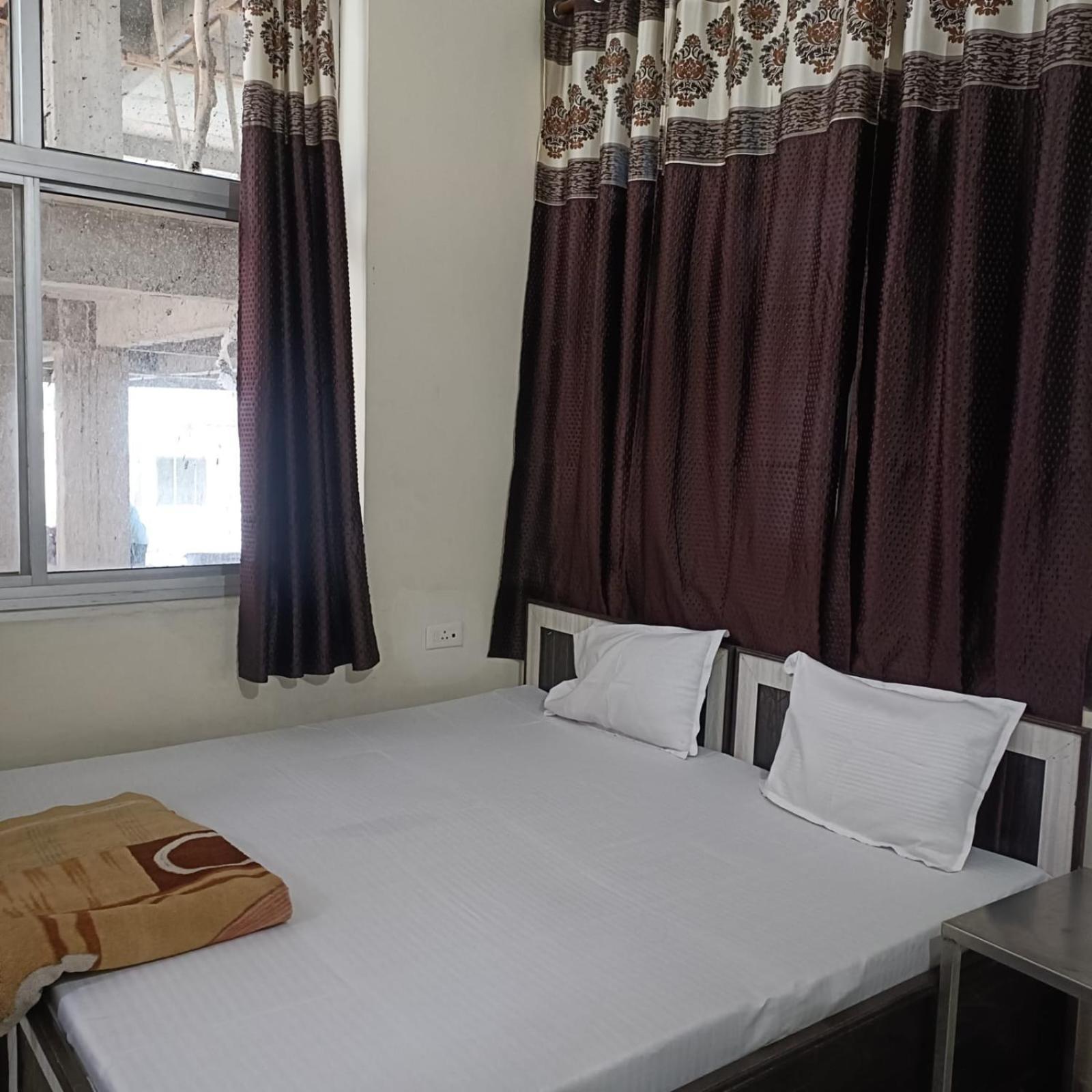 Gayatri Kunj Homestay